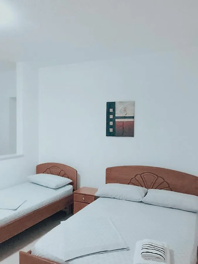 Hotel Nino Dhermi Albania