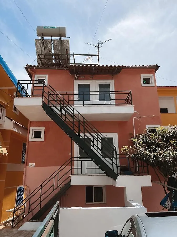 Hotel Nino Dhermi
